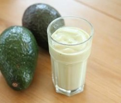 Avocado-banaan milkshake