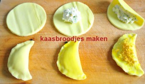 Krokante kaasbroodjes
